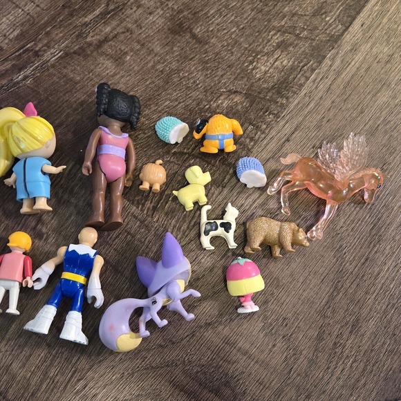 Junk Drawer Bottom of the Toy Box Assorted Dolls Animals Figures - Picture 7 of 8